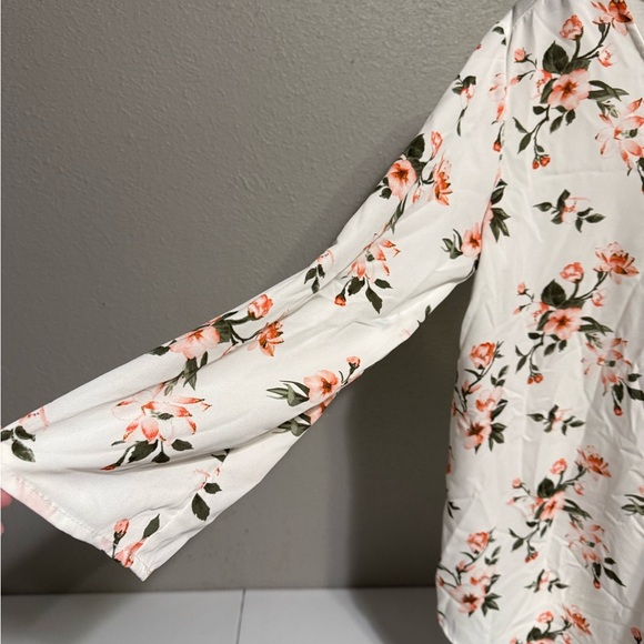 Rue21 XL White Floral Long Sleeve Blouse - Picture 6 of 6